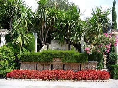 The beautiful Ephrussi Rothschild villa and gardens in Cap Ferrat.Join us on our 2018 Monaco Historique grand prix tour.
