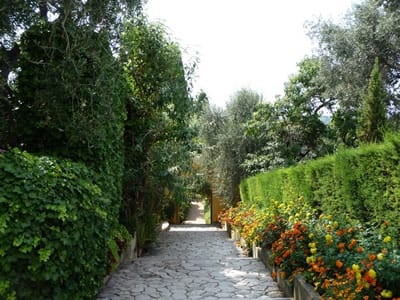 The beautiful Ephrussi Rothschild villa and gardens in Cap Ferrat.Join us on our 2018 Monaco Historique grand prix tour.