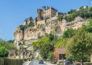 Beynac et Cazenac, join us on our Dordogne car tour