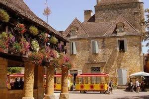 Domme, join us our Dordogne car tour