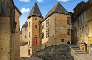 Sarlat, join us on our Dordogne car tour