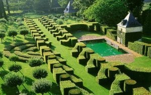 Eyrignac gardens, join us on our Dordogne car tour